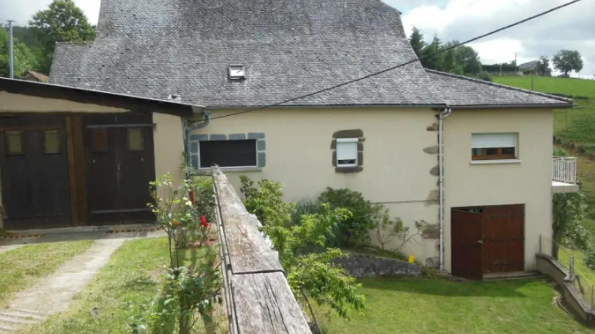 Holiday home Maison Confortable A Compolibat Cheminee Et Jardin Villa